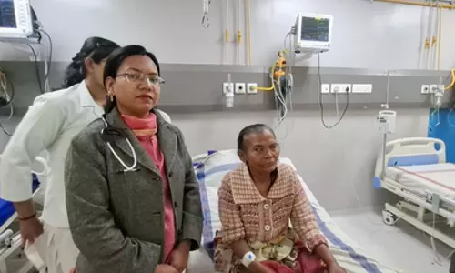 PM श्री एयर एम्बुलेंस योजना के तहत खंडवा के मरीज को इंदौर लाया गया PM श्री एयर एम्बुलेंस योजना के तहत खंडवा के मरीज को इंदौर लाया गया