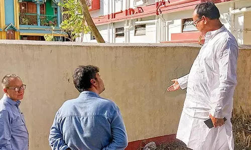 सांसद ने सवाल उठाया कि टेंडर स्वीकृत होने के बावजूद जारी क्यों नहीं किया गया? सांसद ने सवाल उठाया कि टेंडर स्वीकृत होने के बावजूद जारी क्यों नहीं किया गया?