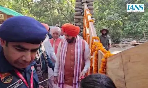 बायोडाइवर्सिटी एरिया का किया उद्घाटन, किया जंगल सफारी का अनुभव