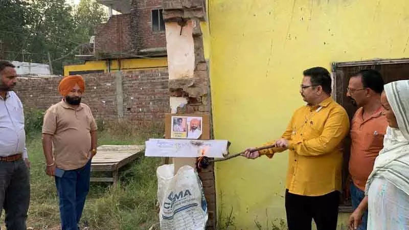 BPEO ने शिक्षा विभाग के निर्देशों की अनदेखी की, तीन शिक्षकों का तबादला BPEO ने शिक्षा विभाग के निर्देशों की अनदेखी की, तीन शिक्षकों का तबादला