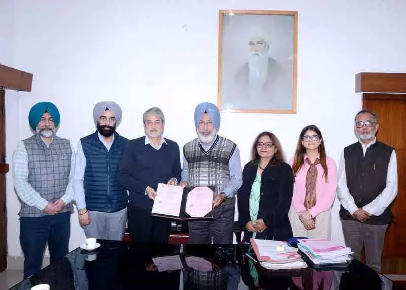 GNDU ने विशेष शिक्षा में नई पहल के लिए स्प्रिंग डेल के साथ समझौता ज्ञापन पर हस्ताक्षर किए GNDU ने विशेष शिक्षा में नई पहल के लिए स्प्रिंग डेल के साथ समझौता ज्ञापन पर हस्ताक्षर किए