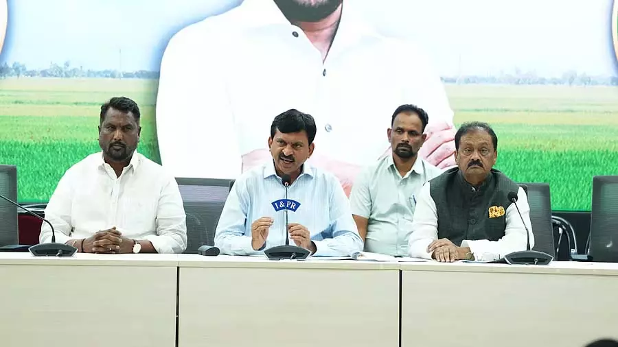 Telangana सरकार ने ग्राम पंचायतों के चुनाव कराने का फैसला किया Telangana सरकार ने ग्राम पंचायतों के चुनाव कराने का फैसला किया