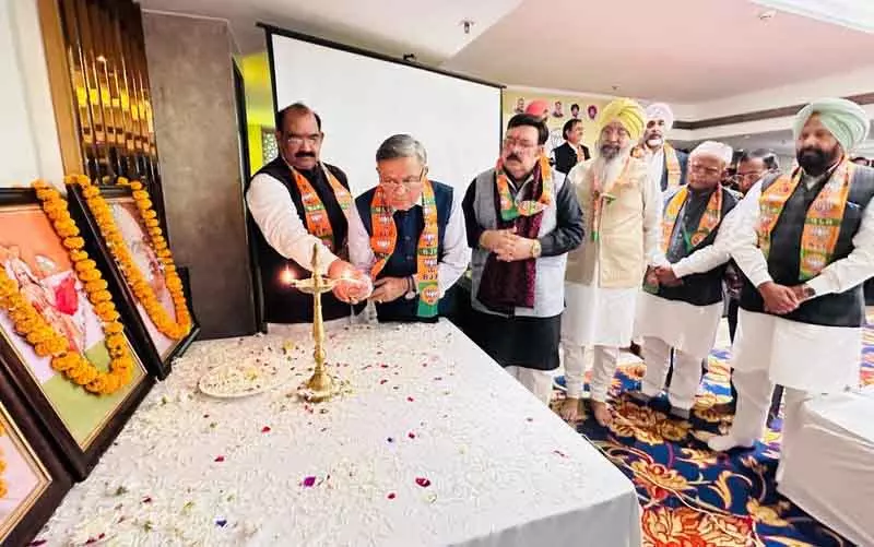 Jalandhar भाजपा ब्लॉक समिति और जिला परिषद चुनाव पार्टी चिन्ह पर लड़ेगी Jalandhar भाजपा ब्लॉक समिति और जिला परिषद चुनाव पार्टी चिन्ह पर लड़ेगी