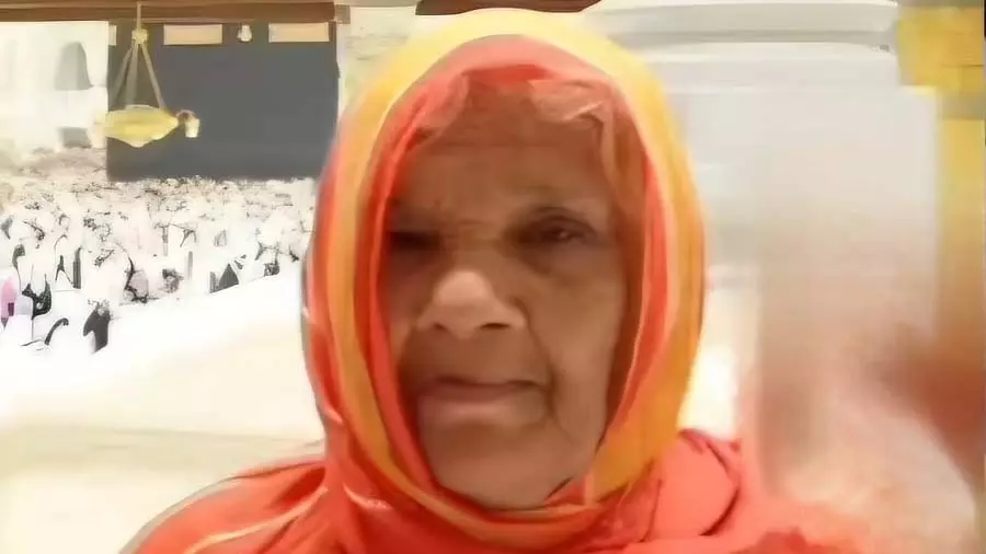 सऊदी बस-टैंकर टक्कर: पीड़ितों में बीदर की एक महिला भी शामिल सऊदी बस-टैंकर टक्कर: पीड़ितों में बीदर की एक महिला भी शामिल