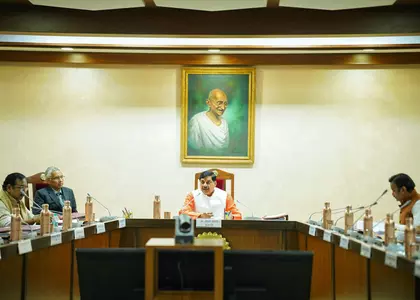 12 जिलों में आयुष अस्पतालों को मंजूरी, MP कैबिनेट का महत्वपूर्ण निर्णय 12 जिलों में आयुष अस्पतालों को मंजूरी, MP कैबिनेट का महत्वपूर्ण निर्णय