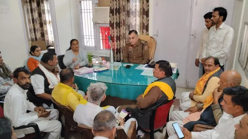 भट्टू कलां में Police ने बाल विवाह के खिलाफ अभियान तेज किया भट्टू कलां में Police ने बाल विवाह के खिलाफ अभियान तेज किया