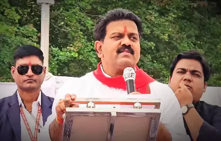 हिड़मा का अंत नक्सलवाद समाप्ति को लेकर बेहद महत्वपूर्ण था : गृहमंत्री विजय शर्मा हिड़मा का अंत नक्सलवाद समाप्ति को लेकर बेहद महत्वपूर्ण था : गृहमंत्री विजय शर्मा