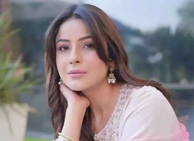 Shehnaaz Gill ने अपने युवा और भविष्य के लिए सलाह साझा की Shehnaaz Gill ने अपने युवा और भविष्य के लिए सलाह साझा की