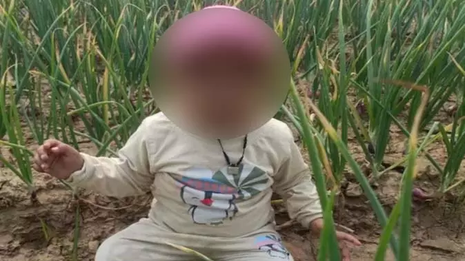 मां का अमानवीय चेहरा उजागर, क्षेत्र में फैली सनसनी मां का अमानवीय चेहरा उजागर, क्षेत्र में फैली सनसनी