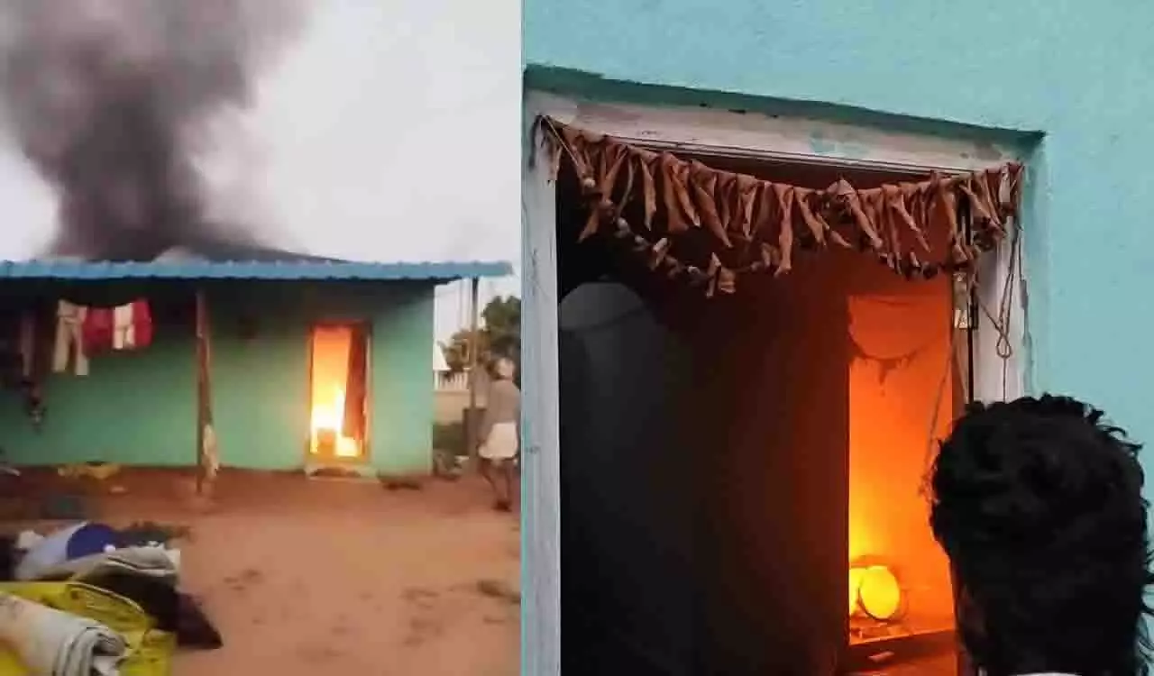 Siddipet में एलपीजी सिलेंडर फटने से छह लोग घायल Siddipet में एलपीजी सिलेंडर फटने से छह लोग घायल