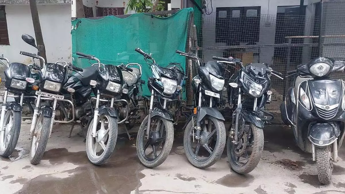 CM ने कर्नाटक को वैश्विक नवाचार केंद्र में बदलने के लिए तीन नीतियों का अनावरण किया CM ने कर्नाटक को वैश्विक नवाचार केंद्र में बदलने के लिए तीन नीतियों का अनावरण किया
