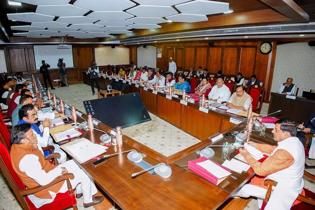 MP : भोपाल, इंदौर समेत 12 जिलों में 50 बिस्तरों वाले आयुष अस्पतालों के लिए 373 पदों पर भर्ती MP : भोपाल, इंदौर समेत 12 जिलों में 50 बिस्तरों वाले आयुष अस्पतालों के लिए 373 पदों पर भर्ती