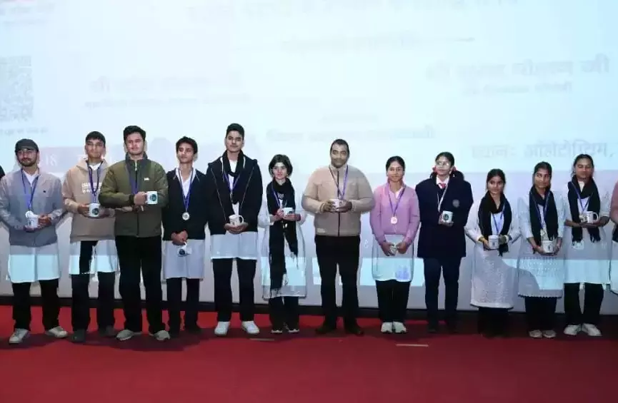 Uttarkashi: पाँचवी वर्षगांठ पर नशामुक्त अभियान ने फैलाया संदेश Uttarkashi: पाँचवी वर्षगांठ पर नशामुक्त अभियान ने फैलाया संदेश