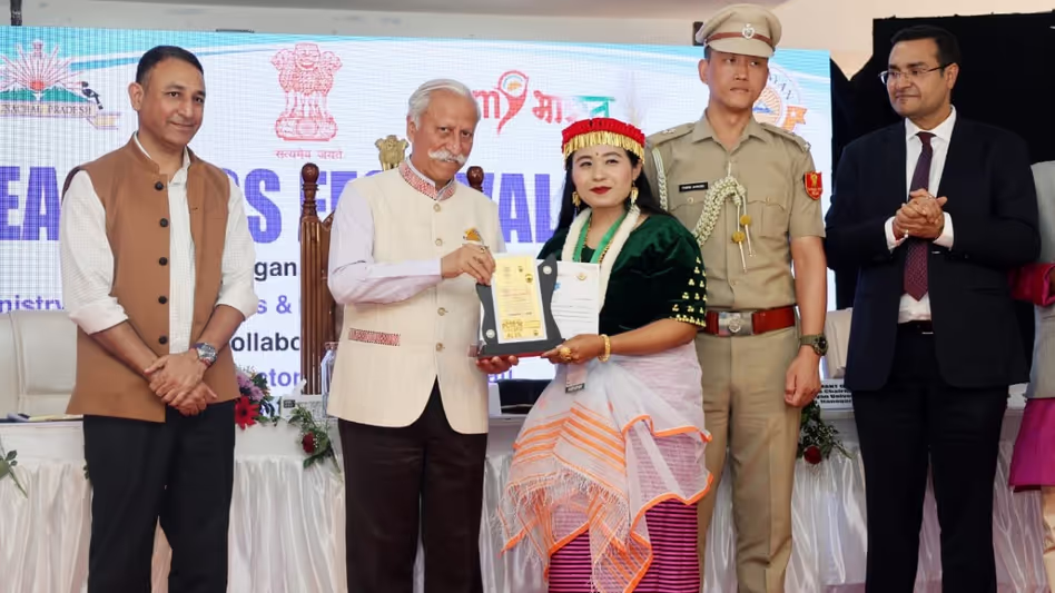 Arunachal के राज्यपाल ने पूर्वोत्तर एनएसएस महोत्सव के समापन समारोह Arunachal के राज्यपाल ने पूर्वोत्तर एनएसएस महोत्सव के समापन समारोह