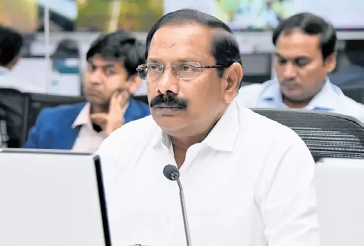 Andhra: आंध्र प्रदेश के मुख्य सचिव कल्याण छात्रावासों की उपेक्षा से नाखुश Andhra: आंध्र प्रदेश के मुख्य सचिव कल्याण छात्रावासों की उपेक्षा से नाखुश