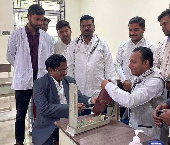 बिरसा मुंडा की 150वीं जयंती पर पत्रकारिता विश्वविद्यालय में गूँजा इतिहास और गौरव बिरसा मुंडा की 150वीं जयंती पर पत्रकारिता विश्वविद्यालय में गूँजा इतिहास और गौरव