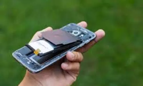 Mobile Battery:   इन गलतियां से बम की तरह फट सकता है डिवाइस