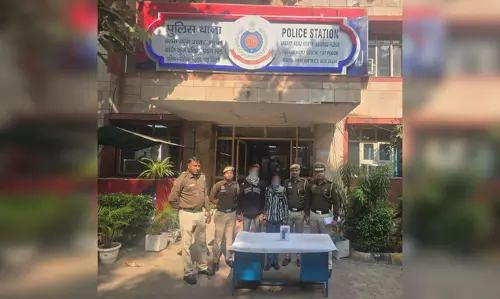 पुलिस की त्वरित कार्रवाई: 48 घंटे में मोबाइल लूट कांड सुलझा, दो लुटेरे गिरफ्तार, 1500 अपने अकाउंट में ट्रांसफर करवा लिए पुलिस की त्वरित कार्रवाई: 48 घंटे में मोबाइल लूट कांड सुलझा, दो लुटेरे गिरफ्तार, 1500 अपने अकाउंट में ट्रांसफर करवा लिए