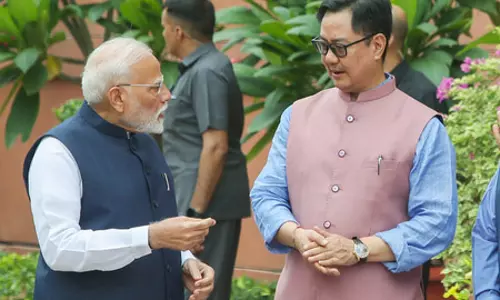 प्रधानमंत्री मोदी ने किरेन रिजिजू को जन्मदिन की शुभकामनाएं दीं, केद्रीय मंत्री ने जताया आभार