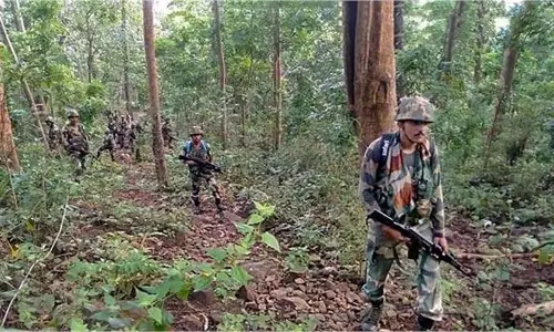Andhra Pradesh : सुरक्षा बलों को बड़ी कामयाबी, मुठभेड़ में 7 नक्सली ढेर
