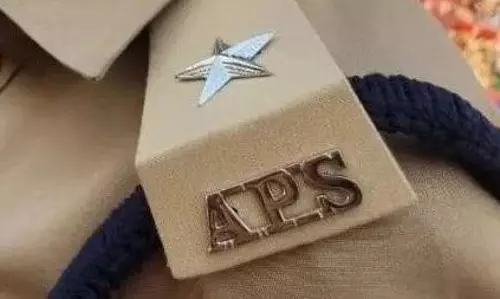 Farrukhabad: फतेहगढ़ पुलिस में बदलाव, नए APS बने अरुण कुमार सिंह द्वितीय Farrukhabad: फतेहगढ़ पुलिस में बदलाव, नए APS बने अरुण कुमार सिंह द्वितीय