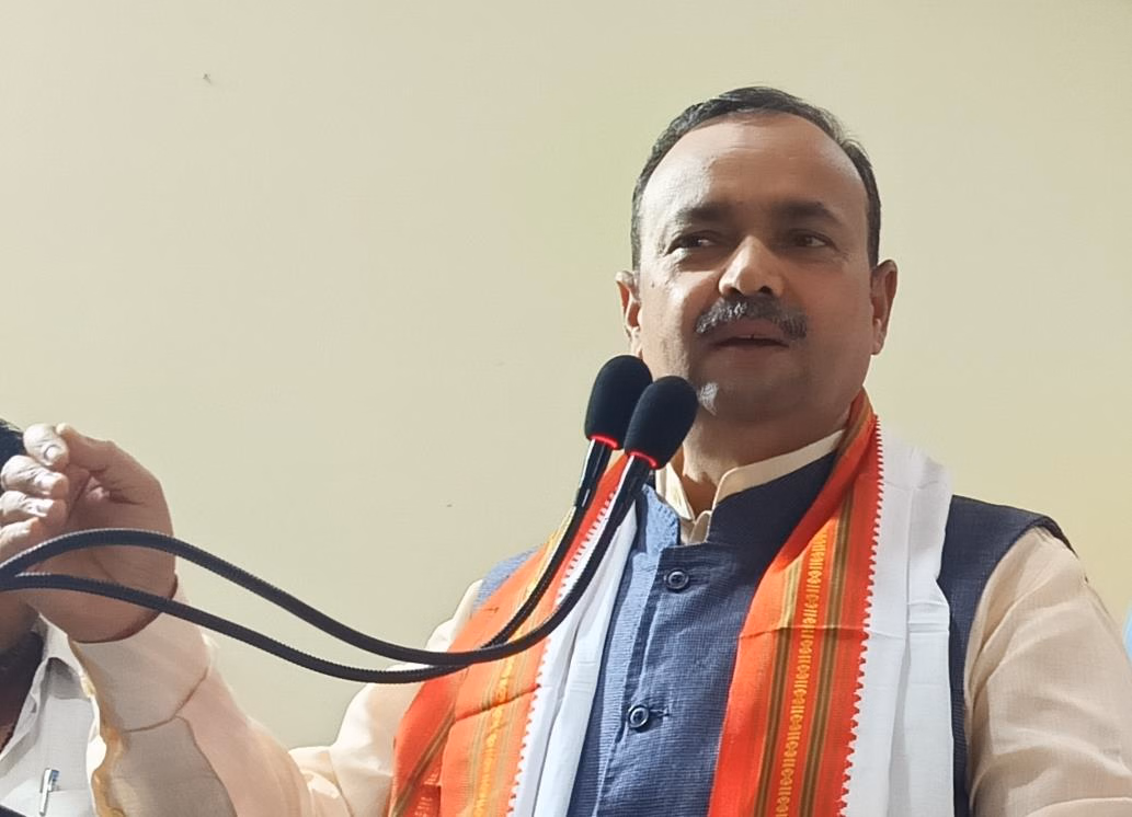 Bareilly: देश के लिए मिसाल, बिहार की जनता ने बनाई दिशा: जेपीएस राठौर Bareilly: देश के लिए मिसाल, बिहार की जनता ने बनाई दिशा: जेपीएस राठौर