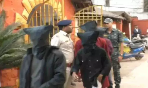 Jharsuguda में बड़े साइबर धोखाधड़ी रैकेट का भंडाफोड़