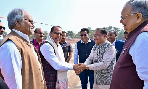 धमतरी में केंद्रीय मंत्री शिवराज सिंह चौहान का भव्य स्वागत धमतरी में केंद्रीय मंत्री शिवराज सिंह चौहान का भव्य स्वागत