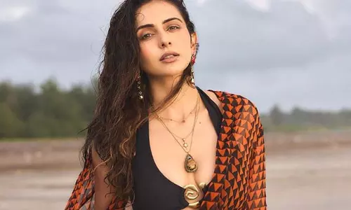 रकुल प्रीत सिंह ने De De Pyaar De 2 की शूटिंग के दौरान रीढ़ की हड्डी में चोट का खुलासा किया रकुल प्रीत सिंह ने De De Pyaar De 2 की शूटिंग के दौरान रीढ़ की हड्डी में चोट का खुलासा किया