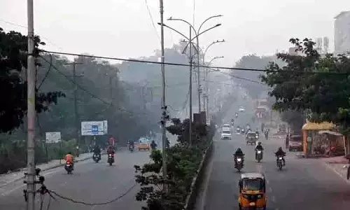 Cyberabad पुलिस का कोहरे में ड्राइविंग पर अलर्ट, सुरक्षित मार्गदर्शन जारी
