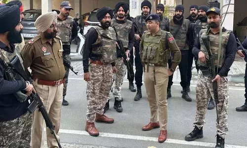 पूर्व सैन्यकर्मी ने पत्नी और चाची की हत्या कर आत्महत्या की पूर्व सैन्यकर्मी ने पत्नी और चाची की हत्या कर आत्महत्या की