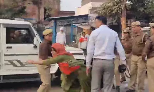 UP: पीड़िता की शिकायत रोकने पर बुलंदशहर पुलिसकर्मी सस्पेंड
