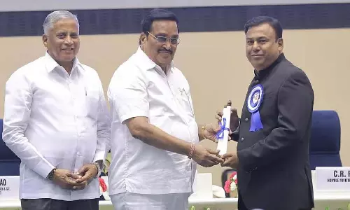 जल संरक्षण: कोलार जिले को राष्ट्रीय पुरस्कार मिला जल संरक्षण: कोलार जिले को राष्ट्रीय पुरस्कार मिला