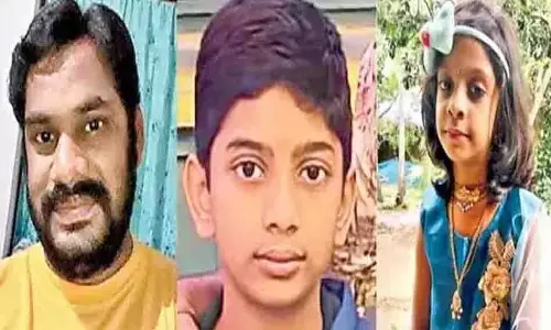 एक व्यक्ति ने बेटे और बेटी को गोदावरी नदी में फेंका, फिर आत्महत्या कर ली एक व्यक्ति ने बेटे और बेटी को गोदावरी नदी में फेंका, फिर आत्महत्या कर ली