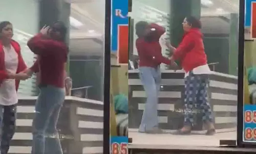 गर्ल्स PG संचालक ने सुरक्षा जमा राशि मांगने पर महिला पर हमला किया गर्ल्स PG संचालक ने सुरक्षा जमा राशि मांगने पर महिला पर हमला किया
