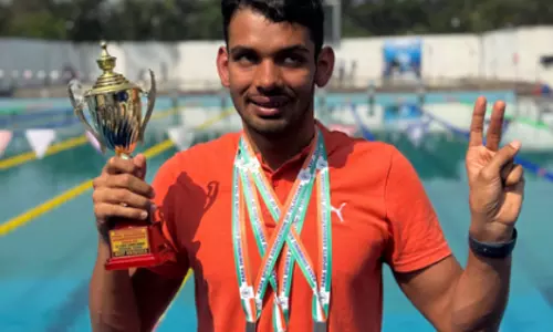 Himanshu Nandal ने राष्ट्रीय पैरा तैराकी चैंपियनशिप में तिहरा स्वर्ण जीता Himanshu Nandal ने राष्ट्रीय पैरा तैराकी चैंपियनशिप में तिहरा स्वर्ण जीता
