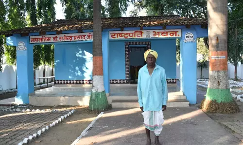 पंडो समाज के बसंत को 73 साल बाद फिर राष्ट्रपति से मिलने की आस पंडो समाज के बसंत को 73 साल बाद फिर राष्ट्रपति से मिलने की आस
