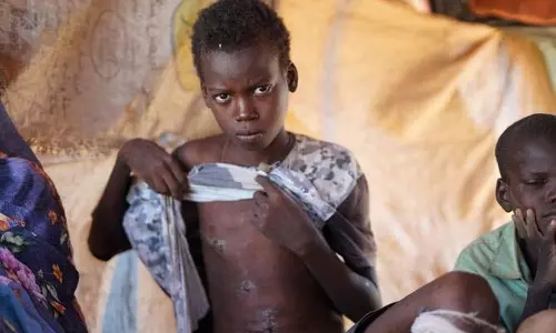 Darfur संकट: मददगार संगठनों की ‘किसे बचाएँ’ वाली अमानवीय दुविधा