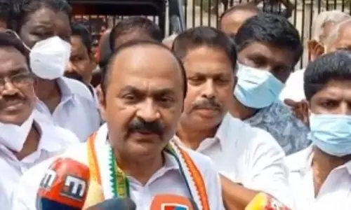 UDF ने सीएम विजयन के नेतृत्व वाली केरल सरकार के खिलाफ आरोपपत्र जारी किया UDF ने सीएम विजयन के नेतृत्व वाली केरल सरकार के खिलाफ आरोपपत्र जारी किया
