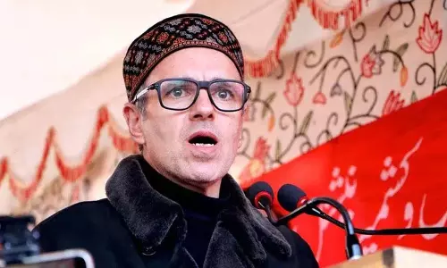 दिल्ली विस्फोटों के लिए कश्मीरियों को दोषी ठहराया जा रहा है: Omar Abdullah