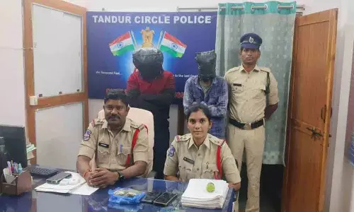 मारिजुआना बिक्री मामले में दो गिरफ्तार