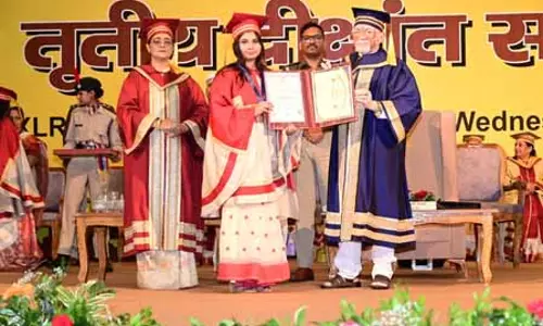 भारत की बेटियां हर क्षेत्र में गढ़ रहीं सफलता के नए कीर्तिमान: राज्यपाल संतोष गंगवार