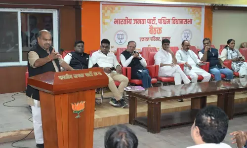 SIR पर भाजपा रायपुर उत्तर विधानसभा की महत्वपूर्ण बैठक सम्पन्न SIR पर भाजपा रायपुर उत्तर विधानसभा की महत्वपूर्ण बैठक सम्पन्न