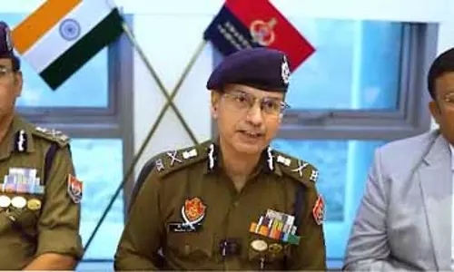 पंजाब डीजीपी ने गुरु तेग बहादुर शहादत दिवस से पहले सुरक्षा व्यवस्था की समीक्षा की पंजाब डीजीपी ने गुरु तेग बहादुर शहादत दिवस से पहले सुरक्षा व्यवस्था की समीक्षा की