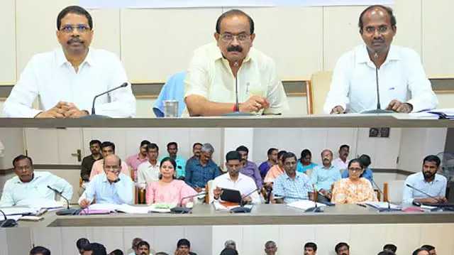 Tamil Nadu : मंत्री ने धान की तत्काल खरीद के आदेश दिए Tamil Nadu : मंत्री ने धान की तत्काल खरीद के आदेश दिए