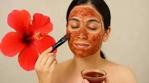 Face Pack: गुड़हल के फूल से बनाएं नेचुरल फेस पैक Face Pack: गुड़हल के फूल से बनाएं नेचुरल फेस पैक