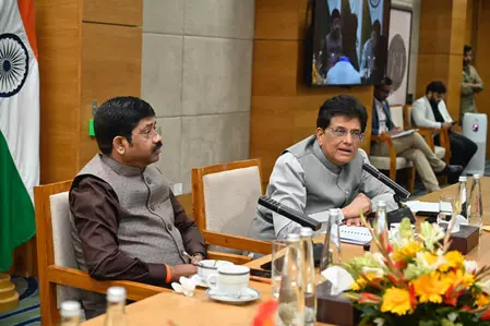 पीयूष गोयल ने उद्यमियों से की मुलाकात, ग्रोथ और इनोवेशन को बढ़ाने पर हुई चर्चा पीयूष गोयल ने उद्यमियों से की मुलाकात, ग्रोथ और इनोवेशन को बढ़ाने पर हुई चर्चा