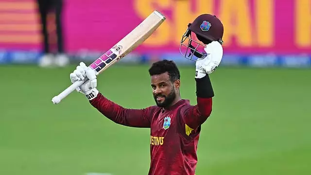 New Zealand ने 34 ओवर में 248 रनों का लक्ष्य रखा New Zealand ने 34 ओवर में 248 रनों का लक्ष्य रखा