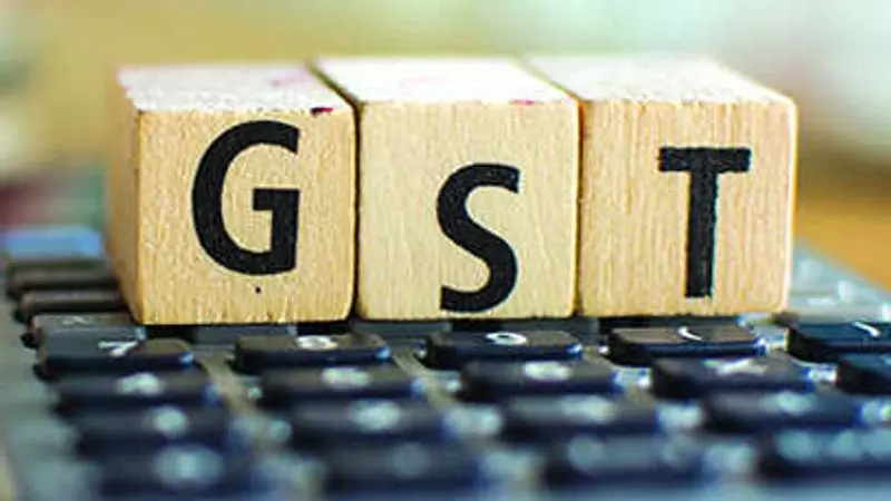 व्यापारियों ने सरल GST और विदेशी ई-कॉमर्स पर अंकुश की मांग की व्यापारियों ने सरल GST और विदेशी ई-कॉमर्स पर अंकुश की मांग की