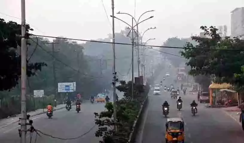 Cyberabad पुलिस का कोहरे में ड्राइविंग पर अलर्ट, सुरक्षित मार्गदर्शन जारी Cyberabad पुलिस का कोहरे में ड्राइविंग पर अलर्ट, सुरक्षित मार्गदर्शन जारी